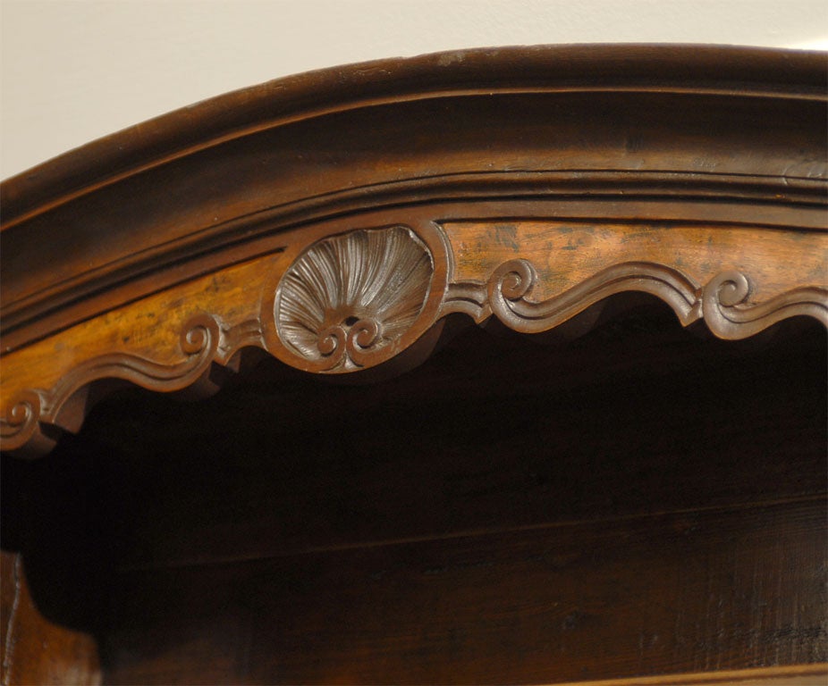 French 1820s Walnut Restoration Vaisselier from Bresse with Burl Wood Panels For Sale 4