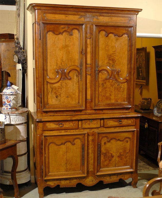 French Louis XV Period Buffet Deux Corps in Burl Ash and Cherry, circa 1760 For Sale