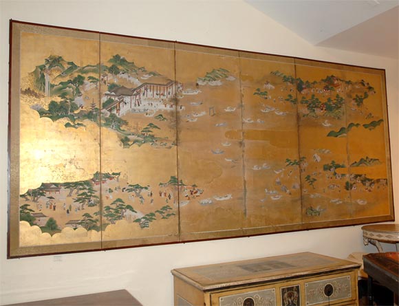 A very beautiful and large Edo period screen made in Japan, circa 1750. Decorated all-over in gilt and paint. Depicting Itsukushima Shrine famous for its immense Torii gate that floats during high tide. An important UNESCO sight and considered by