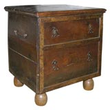 17th Century English oak lift top chest/box