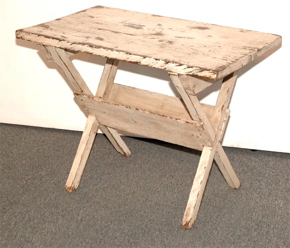 19THC SMALL SCALE SAW BUCK TABLE IN ORIGINAL PUTTY PAINT