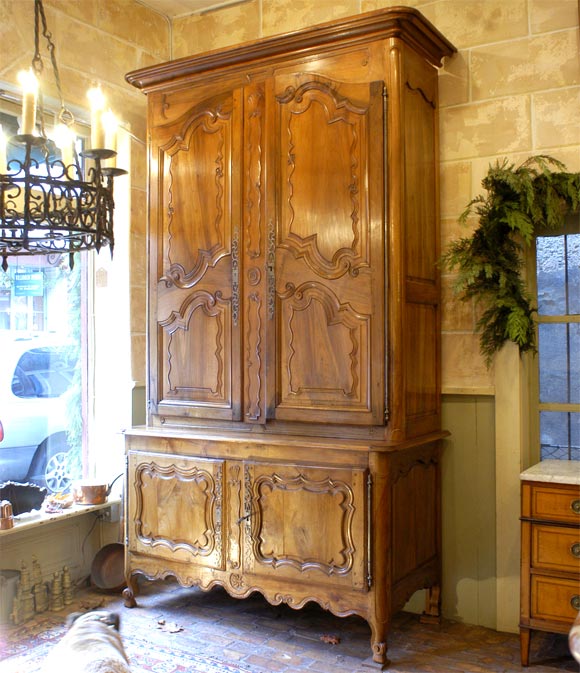 Very Fine Louis XV Buffet a Deux Corps