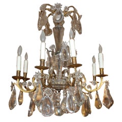 Lampadario francese d'epoca a otto luci in bronzo e cristallo