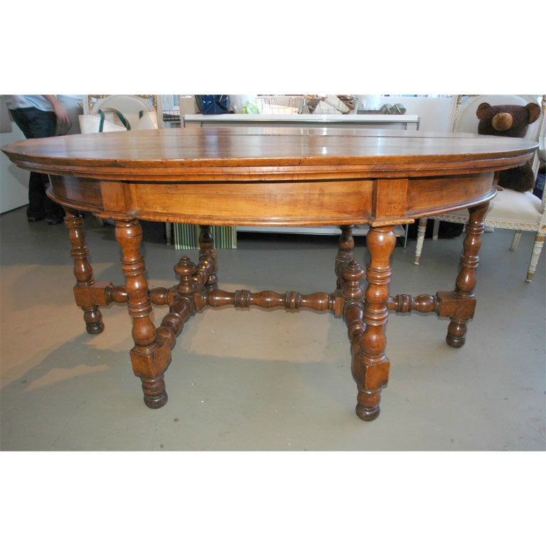 Italian 18th Century Fruitwood Oval Centre Table For Sale