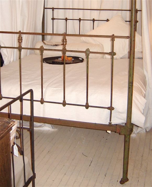 American Queen Size Iron Canopy Bed