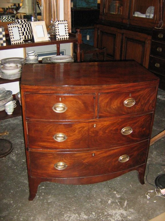 Antique Bow Front  Heppliwhite Chest of Drawers