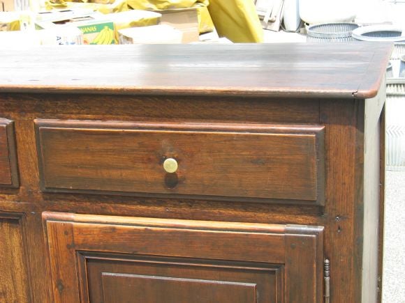 Sideboard Dispense