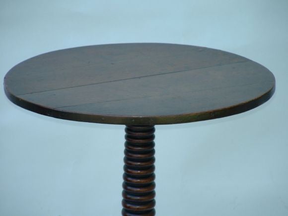 Round Side Table with Bobie Column