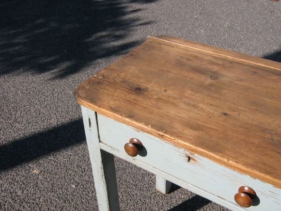 Pine Painted Server
