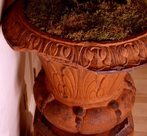 19th Century Aesthetic Period Planter For Sale