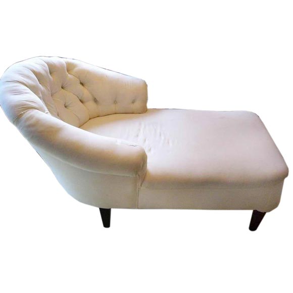 Chaise Lounge with Tufted back on casters