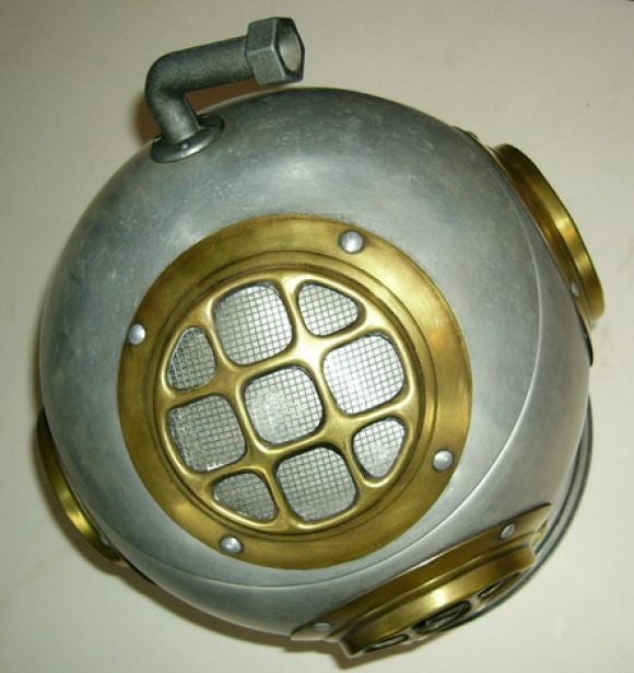 DIVING HELMET ICE BUCKET