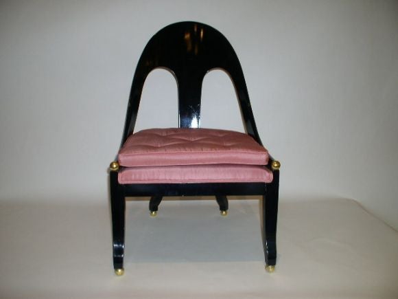 Spoon-back Classical Chairs