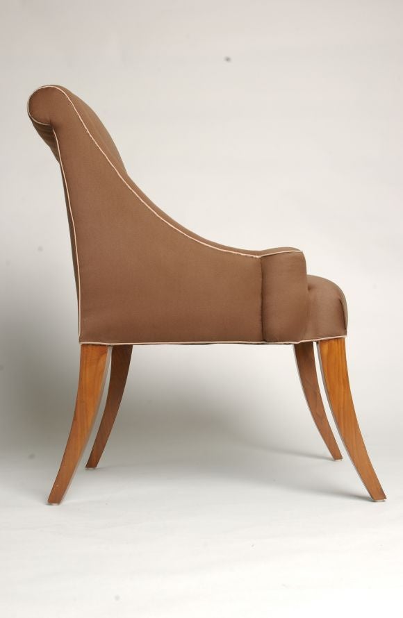 The Florent is all about the curves and all in the right places. The splayed legs and sloping arms, the capped back and the side rails all contribute to the style of this wonderful chair. As a dining, occasional, or side chair, the Florent is