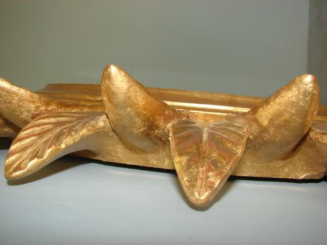 Contemporary Round Gold Acanthus Leaf Mirror