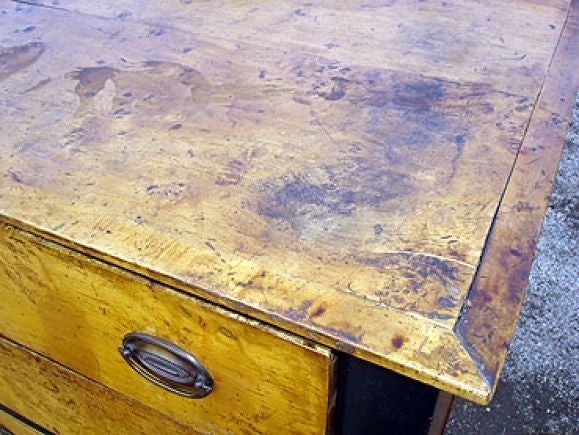 English Dresser