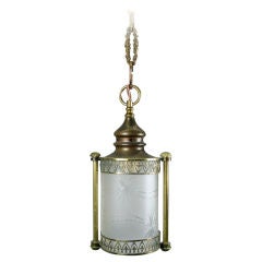 Round  Wheel Cut  Glass Petit  Lantern