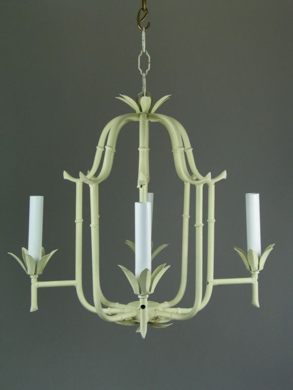 Pagoda shaped 4 lite lantern