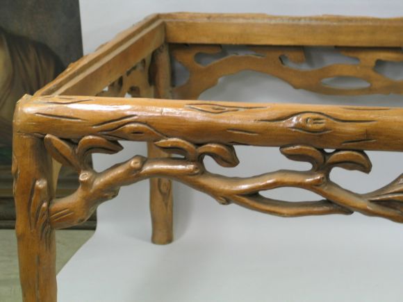Hand carved wood coffee table In Good Condition In Douglas Manor, NY
