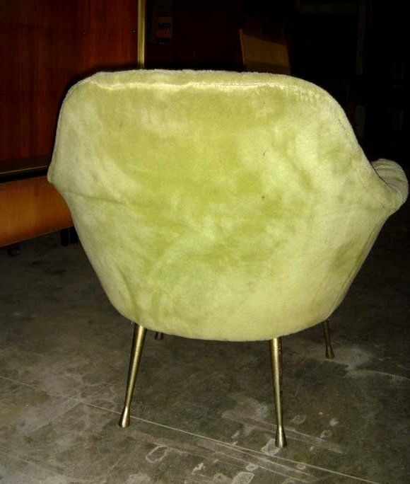 20th Century Pair of fake fur armchairs