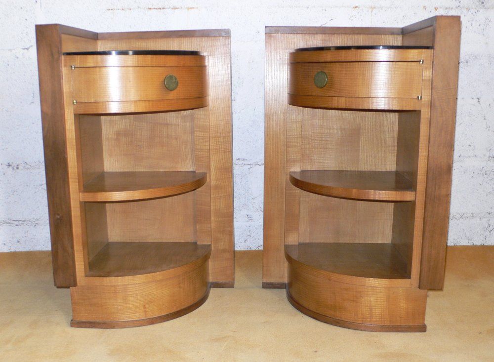 Art Deco pair of Majorelle sycamore side tables For Sale