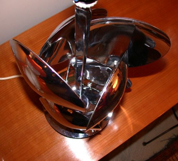 French, 1970s Chrome Table Lamp In Good Condition For Sale In Long Island City, NY