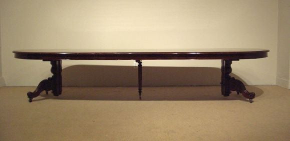 A Fine Large French 19th Century Solid Mahogany Oval Table For Sale 4