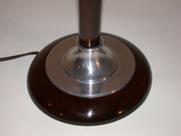 Milieu du XXe siècle Lampe Mazda