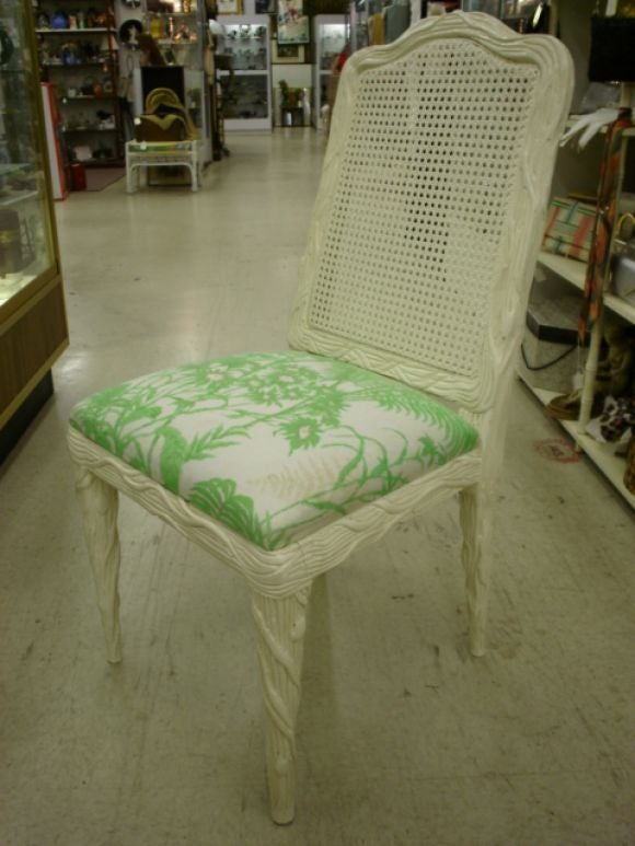 Set Palm Beach style dining room chairs  2 arm and 4 side chairs