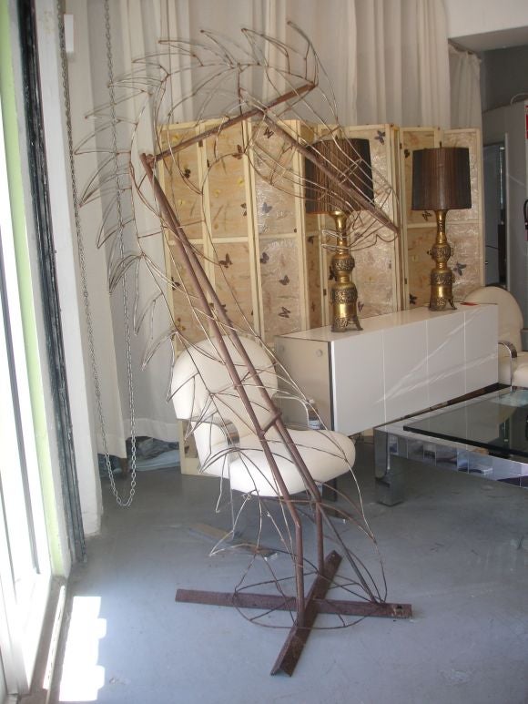 Wire "Horse" sculpture or topiary form