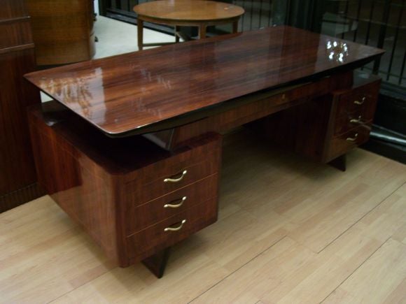 Vittorio Dassi Moderne Indian Rosewood Desk At 1stdibs Vittorio Dassi Moderne Indian Rosewood Desk For 2