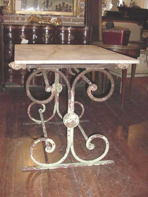 18th c. Pastry Table