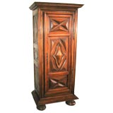 18th c. Walnut Bonnetiere