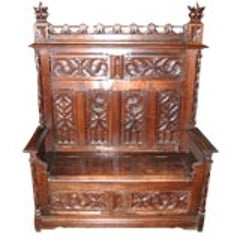18th c. Walnut bench 10