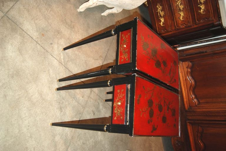 Pair of lacquered tables--provenance--Hotel Maurice-Paris,France