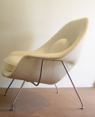 Vintage Womb Chair & Ottoman by Saarinen for Knoll in COM/COL