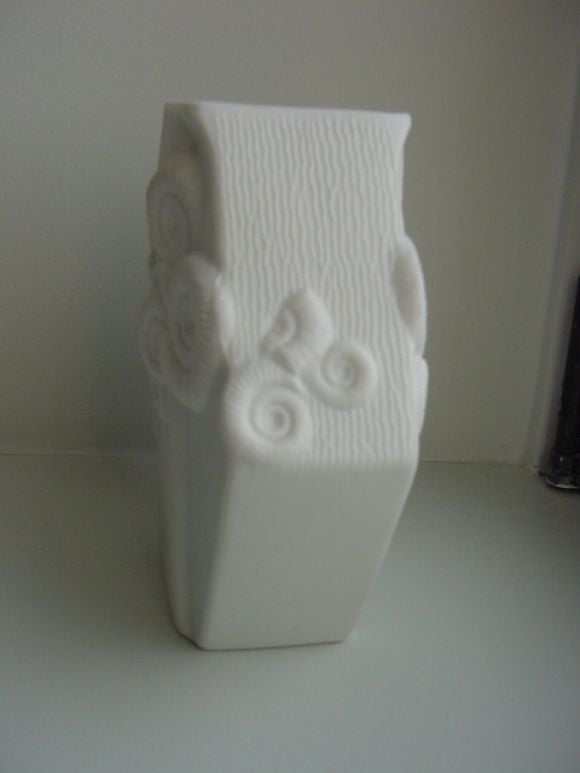 Collection of White Vases with Seashell Motifs by Kaiser 2