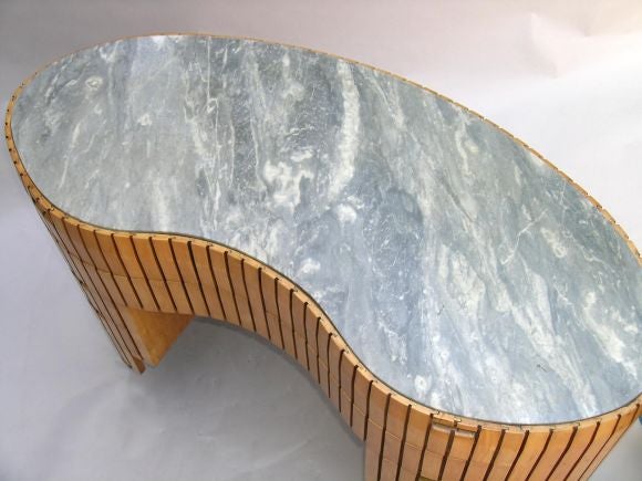 ITALIAN 1940'S PALE SLATTED FRUITWOOD