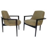 AN UNUSUAL PAIR OF 1970
S DANISH EBONIZED TEAK TRIPOD ARM CHAIRS