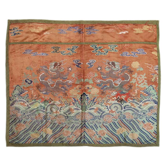 CHINESE EMBROIDERED SILK PANEL DEPICTING IMPERIAL DRAGONS