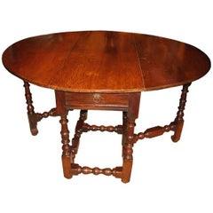 Antique OAK GATE-LEG TABLE