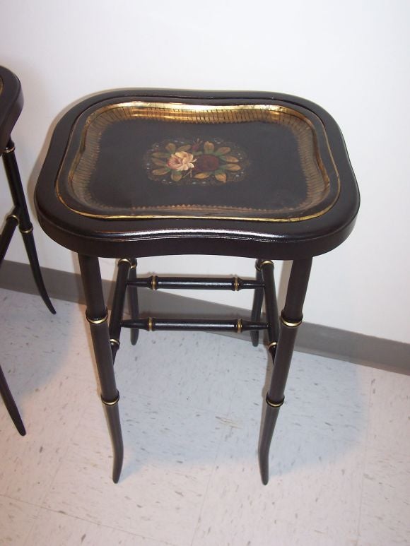 Pair of Antique Painted Tole Trays on Stands In Excellent Condition In Port Chester, NY