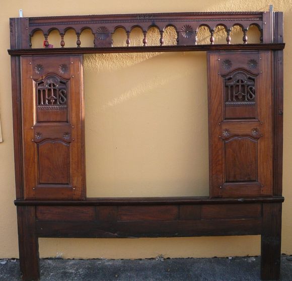 19th Century Antique Front Enclosure Sliding Panel Religious Bed