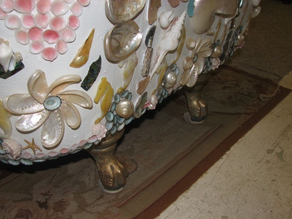 Iron 19th Century Hand-Shelled European Bathtub