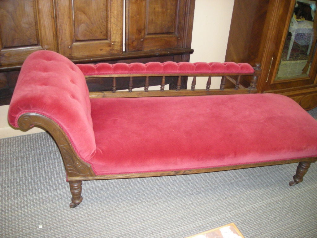 Red Velvet Recamier Style Chaise Longue