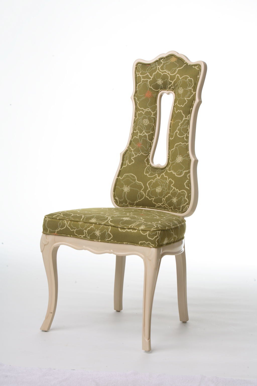 Downtown Classics Collection Sophia Chair