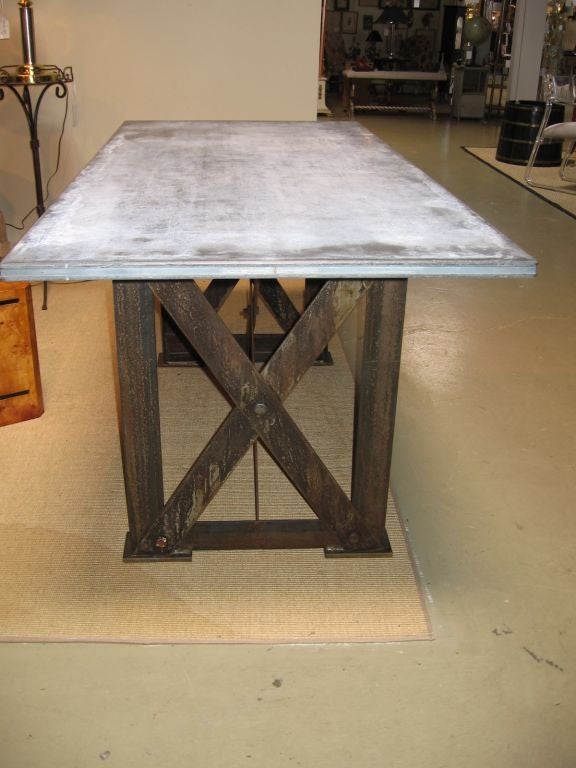 INDUSTRIAL TABLE WITH ZINC TOP