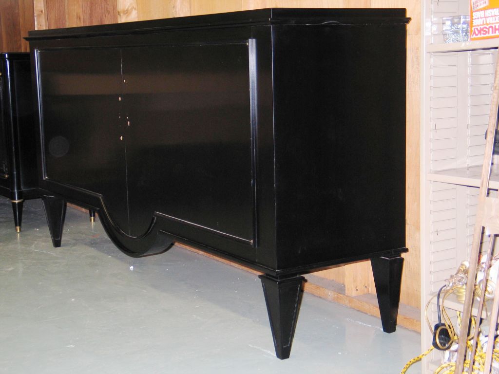 Ebonisiertes Sideboard von Andre Arbus im Angebot