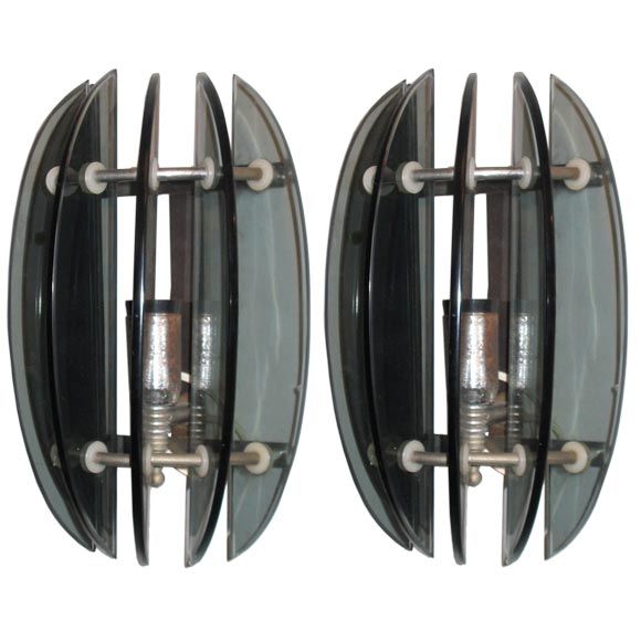 Pair of Italian Mid-Century Modern Green Glass Sconces in Style of Fontana Arte For Sale