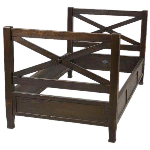 Arts and  Crafts Day Bed / Single Bed